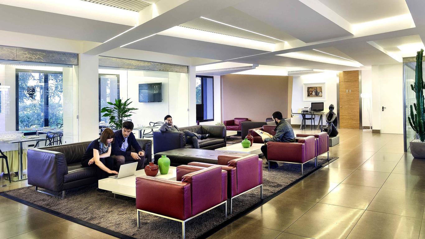 ميركيور فيلا رومانازي كاردوتشي باري