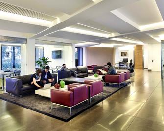 Mercure Villa Romanazzi Carducci Bari - Bari - Lobby
