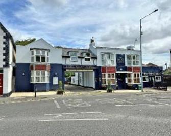 The Prince Albert Pub & Hotel - Windsor - Building