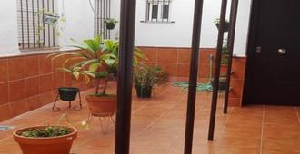 Pension Gran Plaza - Seville - Balcony