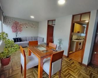 Denis Torrezaga - Arequipa - Comedor