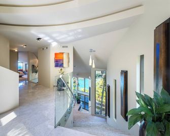 Jacuzzi Suite - Ocean Views & Beach - Kaiteriteri - Pasillo