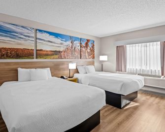 Days Inn by Wyndham Ames - Ames - Bedroom