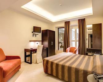 Hotel San Marco - Rome