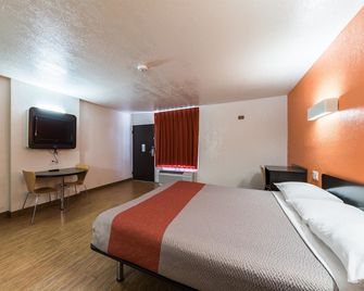 Motel 6 Uvalde Tx - Uvalde