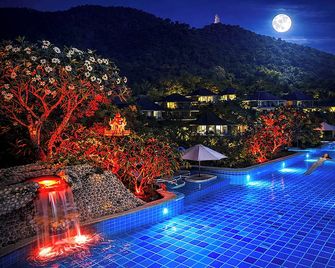 Pacific Club Resort - Karon - Svømmebasseng