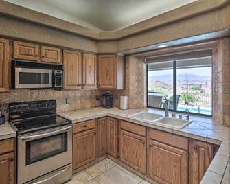 Heated Pool, Spa & Mtn Views: Lake Havasu Home! - Lake Havasu City