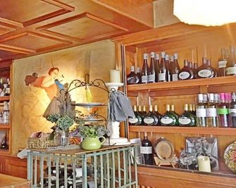 Wohnen im Herzen der Altstadt moderne Innenstadt Wohnung - Wurzburg - Bar