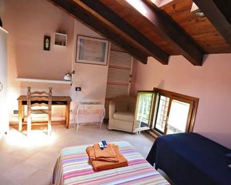 I Pioppi Cipressini - Crevalcore - Sala de estar