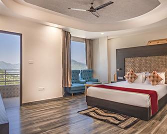 Kanishka Retreat Resort Chail - Chail - Bedroom