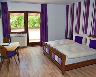 Gasthof Schumacher Hotel garni - Friesenhagen - Bedroom