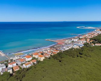 Apartment Le Macine-3 by Interhome - Cecina - Spiaggia