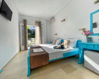 Stratos Hotel - Pythagorio