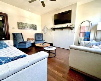 Southside Steel Away - פיטסבורג - סלון