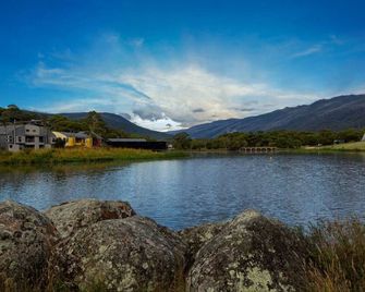 The Retreat | Crackenback | Couples escape | Cosy! - Crackenback - Vista del exterior