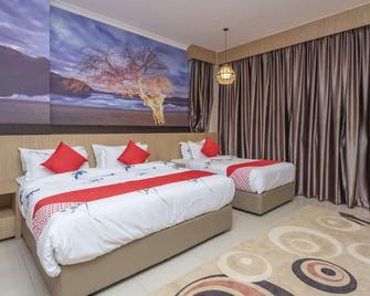 Hotel Holmes Gp - Gelang Patah - Bedroom