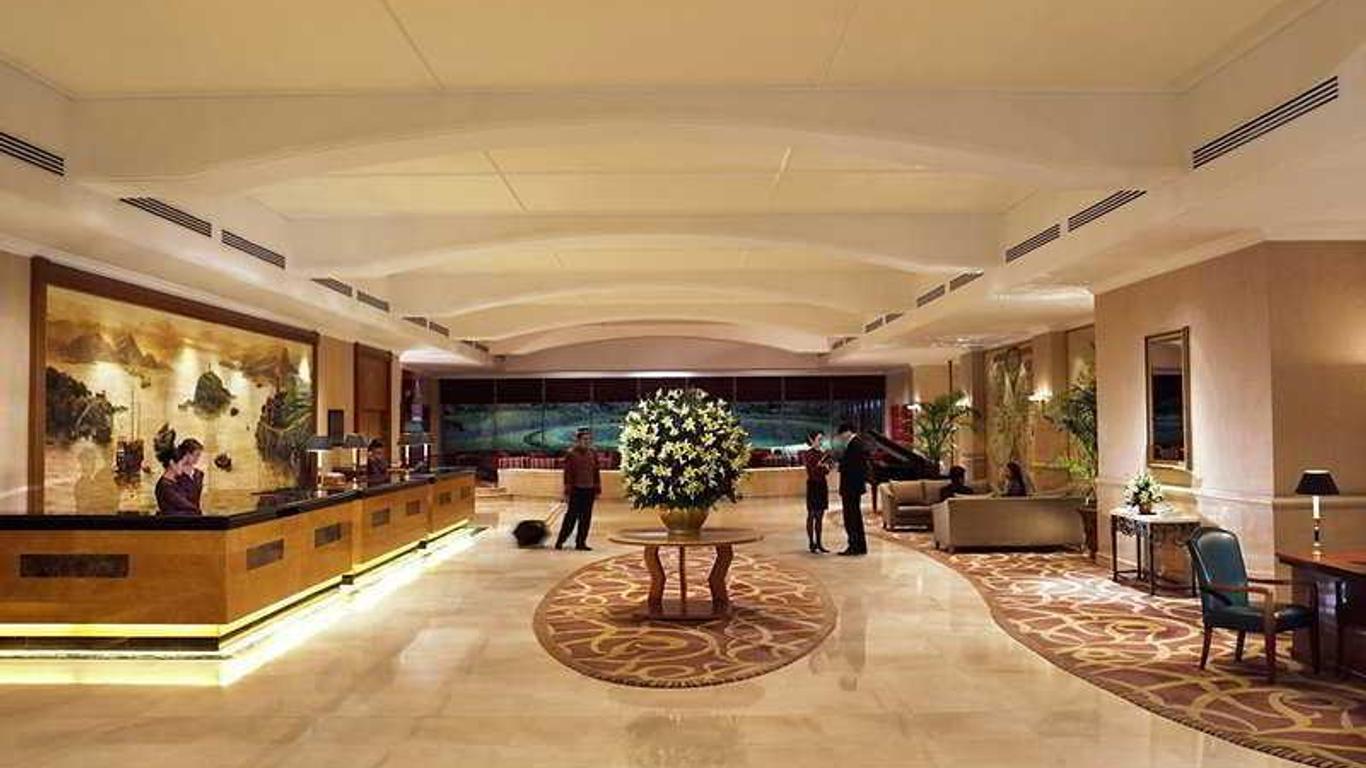 5l Hotel