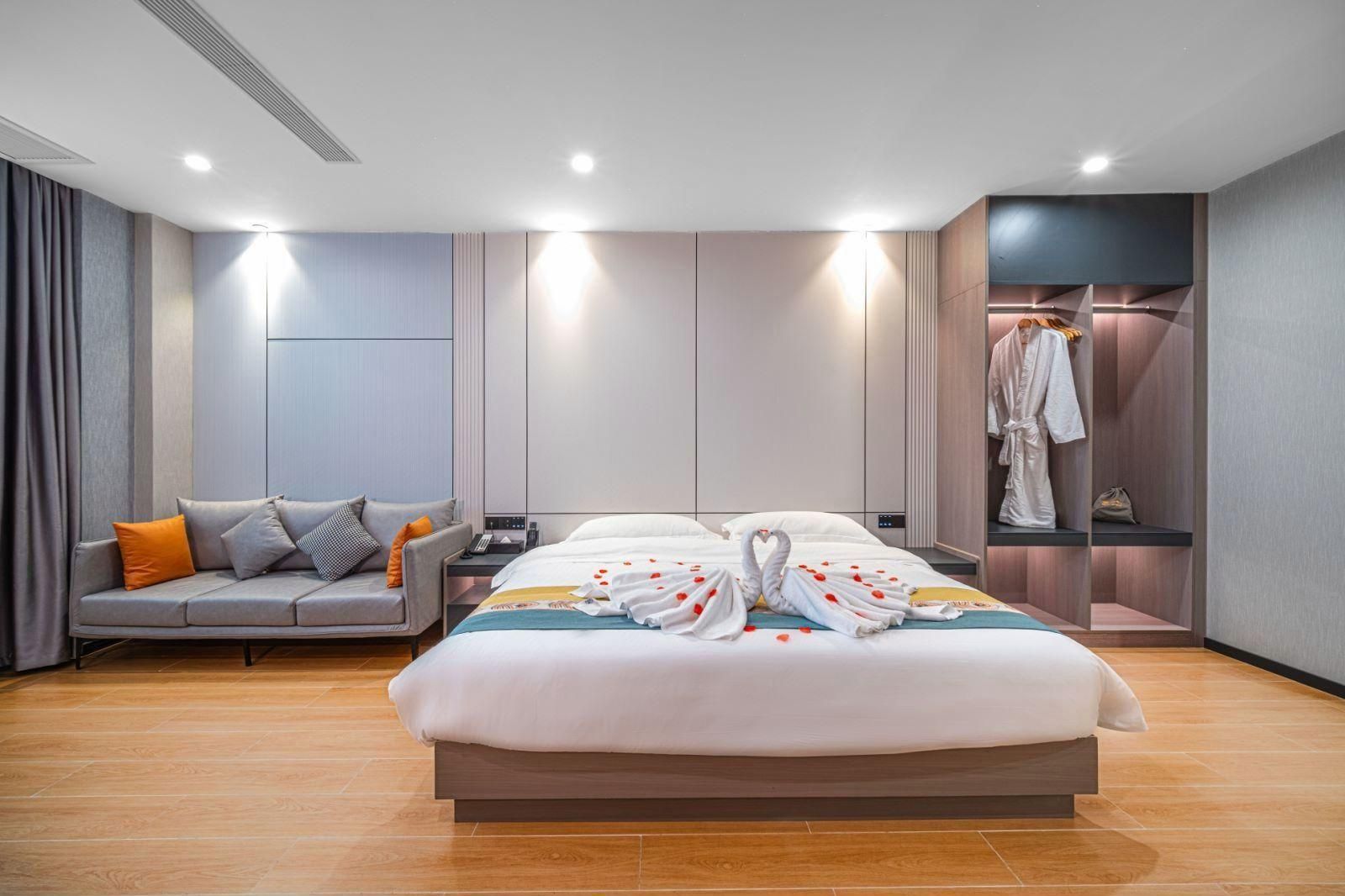 Charming Hotel - Jiangmen - Bedroom