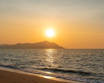 Sea Sand Sun Resort and Villas - Sattahip - Παραλία