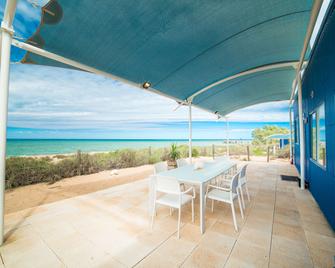Mackerel Islands - Onslow - Patio
