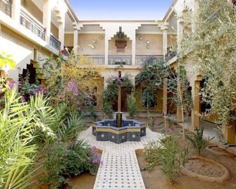 Kasbah Tizimi - Erfoud - Патіо