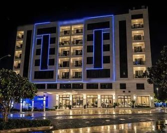Coral Beach Hotel & Spa - Aqaba - Building