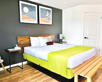 City Center Motel - מדפורד - חדר שינה