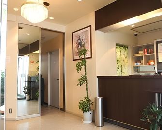 Hotel Akai - Tokyo - Front desk