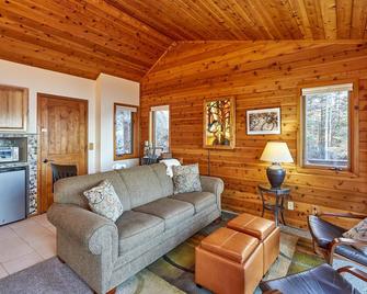 Cozy Schroeder Studio with Deck on Lake Superior - Schroeder - Sala de estar