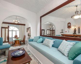 Naxos Center Houses - Naxos - Living room