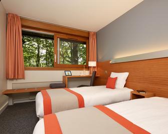 Hôtel Centre Port-Royal - Saint-Lambert - Chambre
