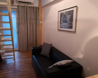 Maison 2 chambres, cosy, proche Métro - Toulouse - Salon