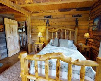 Canyon View Family Cabin, Deck, Tv Room, Games, Bbq, Campfire - Monticello - Ložnice