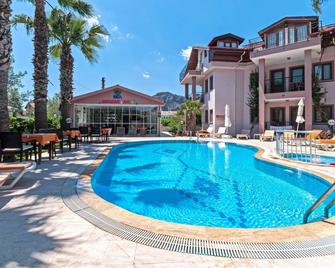 Minta Apartments - Dalyan (Mugla) - Pool