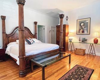 A Spacious and Elegant 3BR Californian Retreat - Jackson - Schlafzimmer