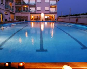 Hotel Port Sitges - Sitges - Kolam