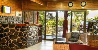 Easter Island Eco Lodge - Hanga Roa - Resepsiyon