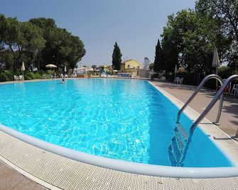 Hotel Marysierra - San Costanzo - Pool
