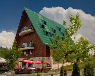 Hotel Polar Star - Žabljak - Edificio