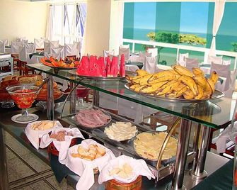 Hotel Plaza Mar - Vila Velha - Bufet