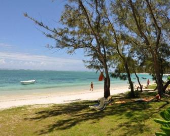 Belle-Mare Plage Villa 1 A - Belle Mare - Plage