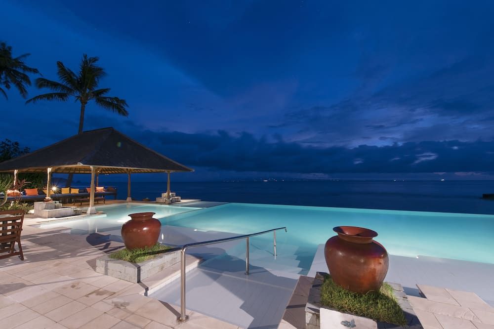 Lotus Bungalows - Manggis - בריכה