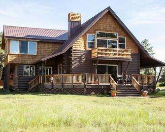 Summit Lake Cabin Near Mesa Verde National Park, Durango, and skiing - Mancos - Edificio