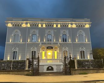 Hotel Universal - Livorno