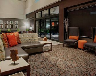 Best Western Plus Miamisburg-Dayton Suites, Banquets & Hotel - Miamisburg - Lounge