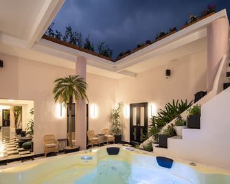 Holt Hotel De Mi Independencia King Room - Oaxaca - Piscine