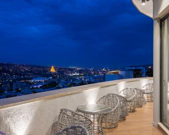 Hotel Adamo - Tiflis