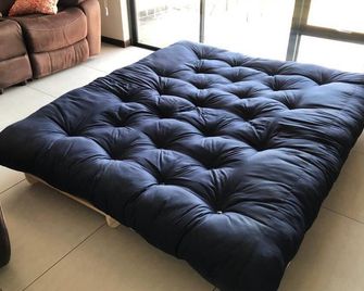 3 Bed 2 Bath Home In A Golf Estate Near Lanseria Airport - Roodepoort - Living room