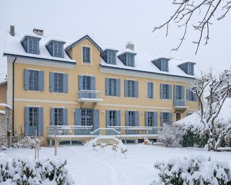 Le Pigeonnier - Embrun - Будівля