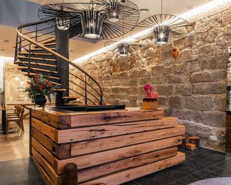 Porto River Infante - Porto - Front desk